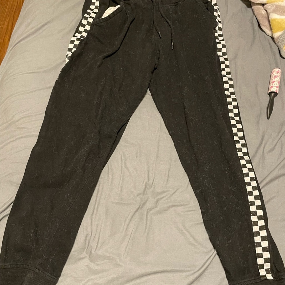 Checkered George sweats